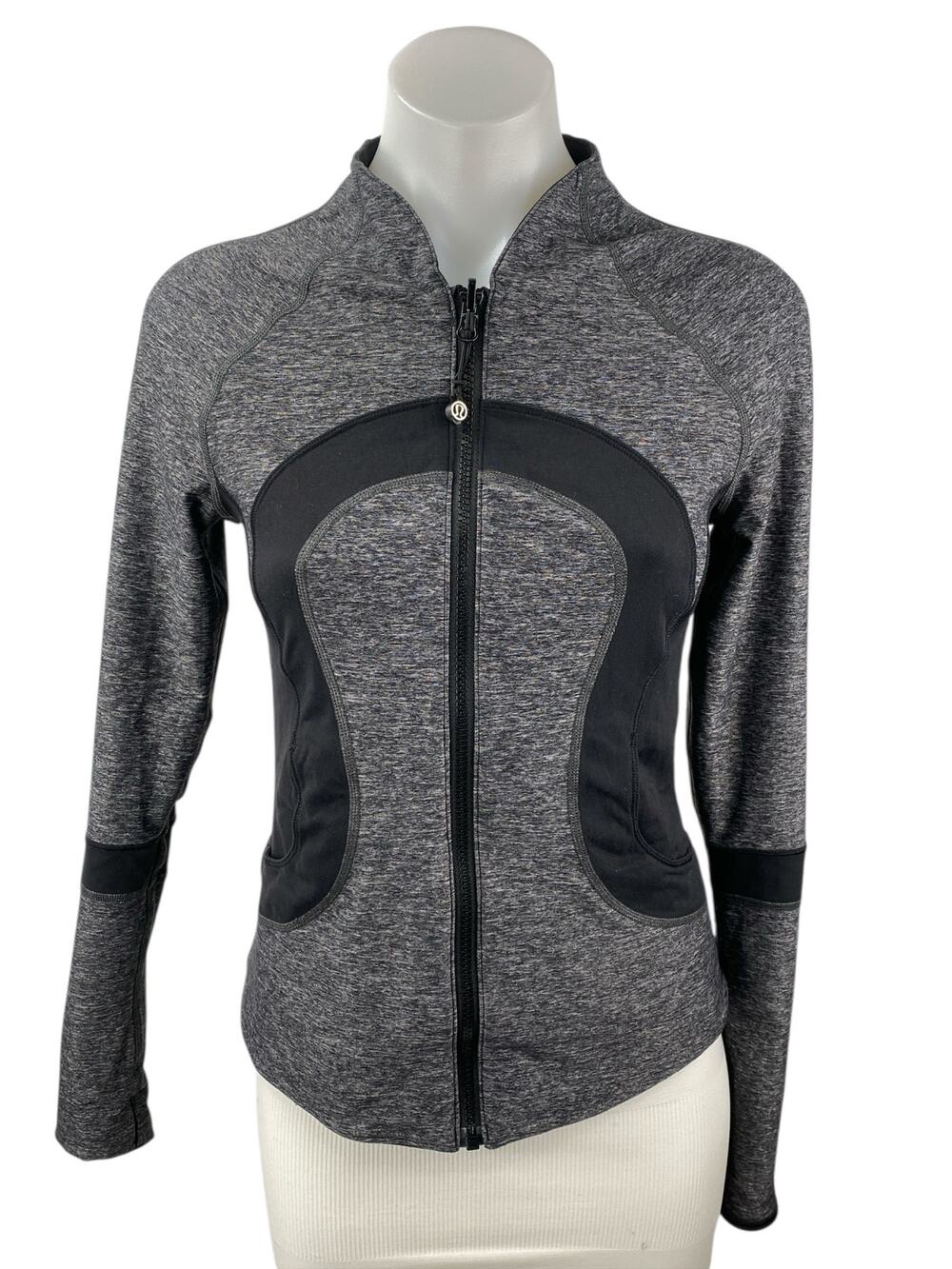 Lululemon Find Your Bliss Gray Zip Up Long Sleeve Reversible Activewear Jacket S